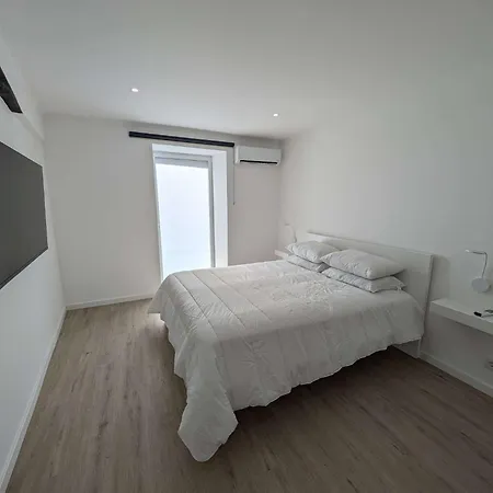 Keymaker House * Ponta Delgada